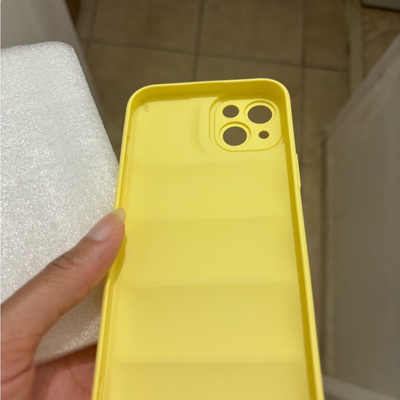 iPhone 15 plus Phone case - Picture 3 of 10